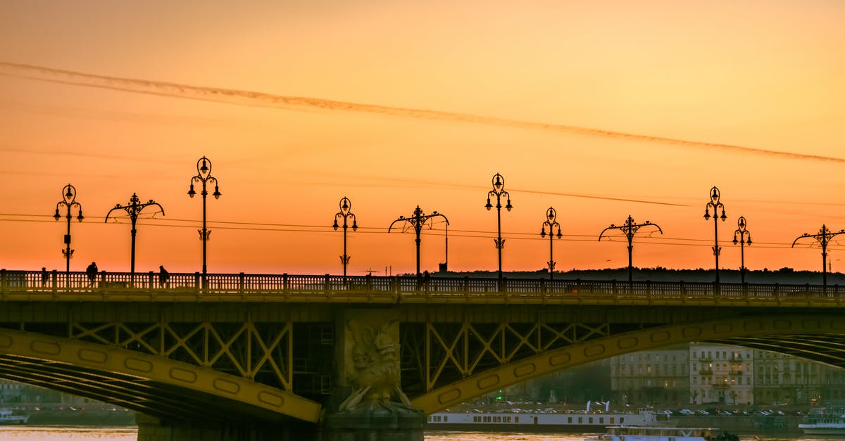 1 hour connection in Newark - Concrete Bridge