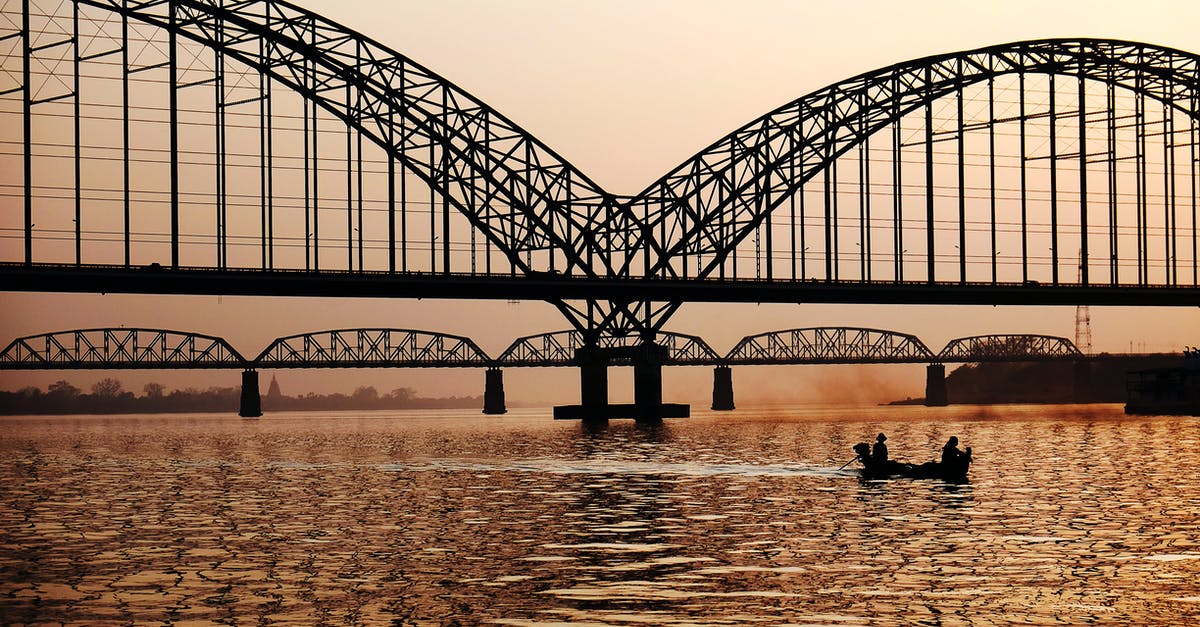 1 hour connection in Newark - Black Metal Bridge Near on Body of Water