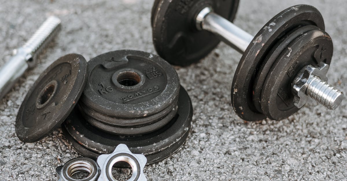 Am I too heavy for Chinese hard sleeper trains? - Metal dumbbell with additional details on ground