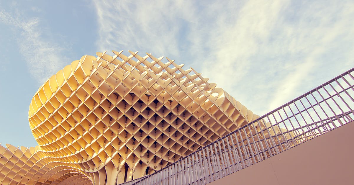 Are there other places in Seville (Sevilla) to buy Alcázar tickets? - Brown Metal Building