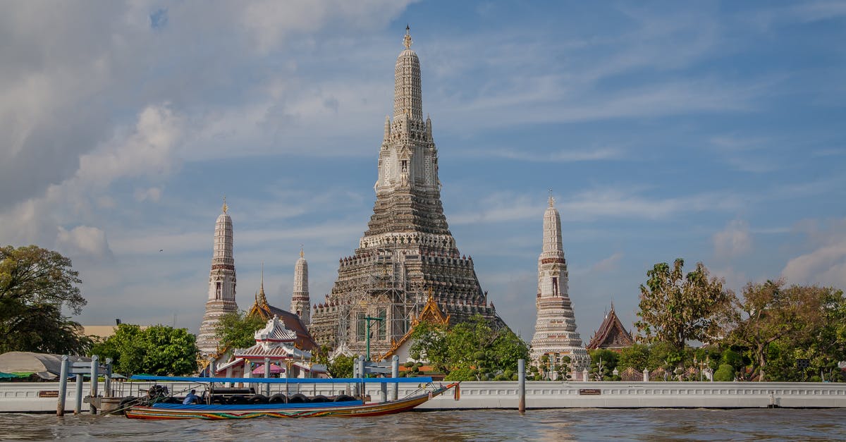 Bangkok Ayuttahaya by boat? - The Wat Arun in Thailand