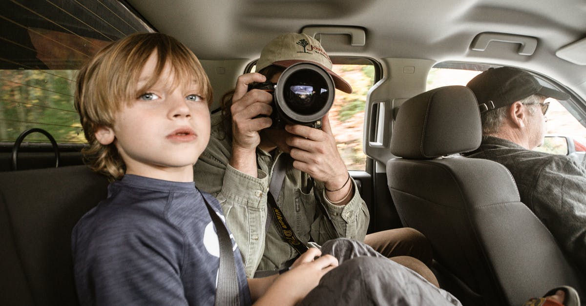 Best seats in a bus if travelling with kids [closed] - Toddler Boy Wears Blue Crew-neck Shirt