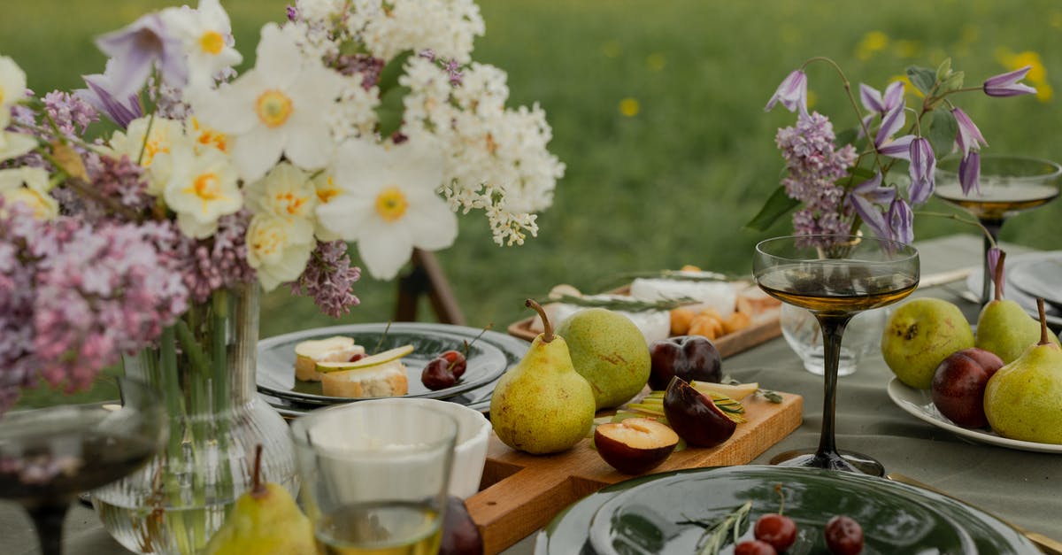 Bringing outdoor food to Japan - Free stock photo of day, dishes, flowers in vase