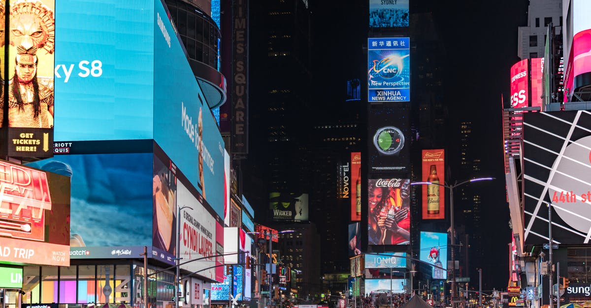 Buying tech merchandising in New York - Times Square, New York