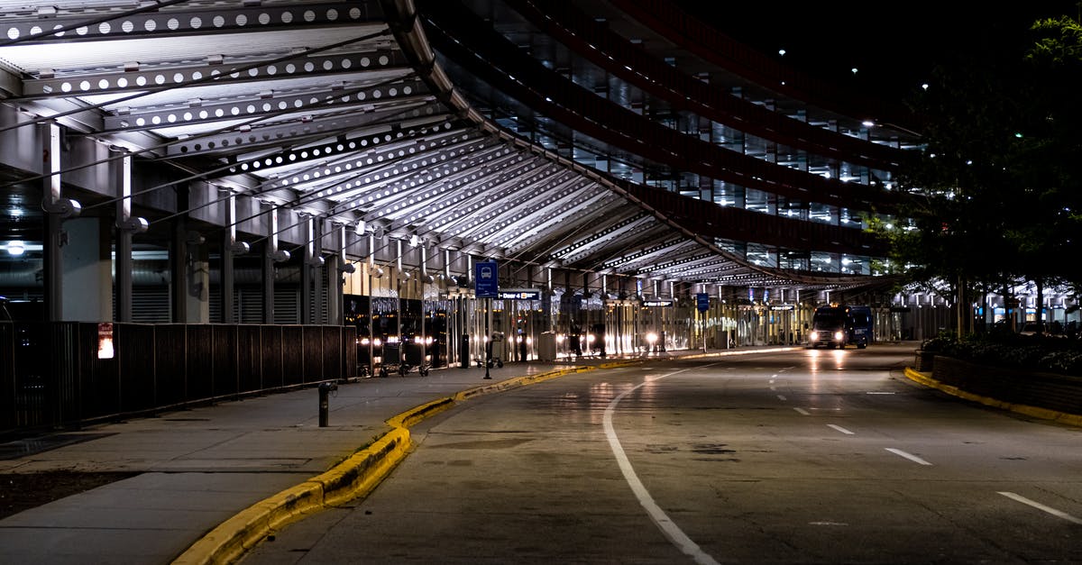Can I walk out of Chicago Midway Airport (MDW)? - Photo of O'Hare Airport During Nighttime