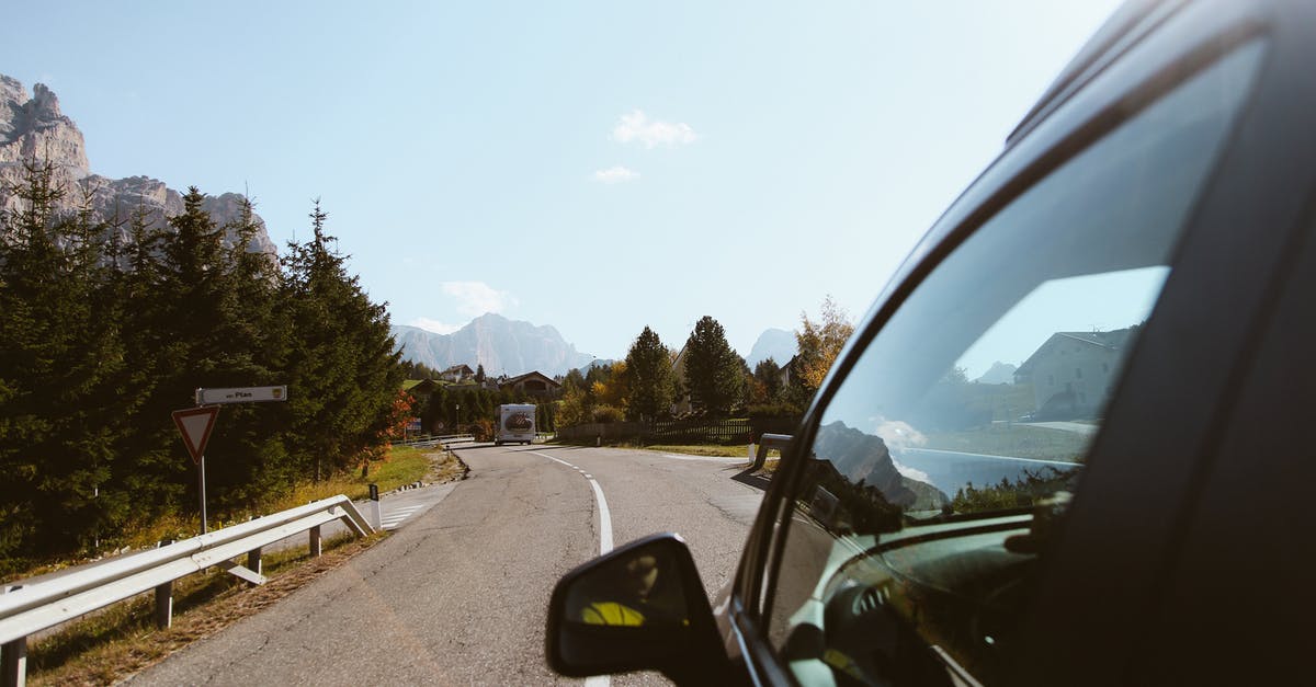 Car Rental in Italy - Locauto [closed] - A Car on the Road