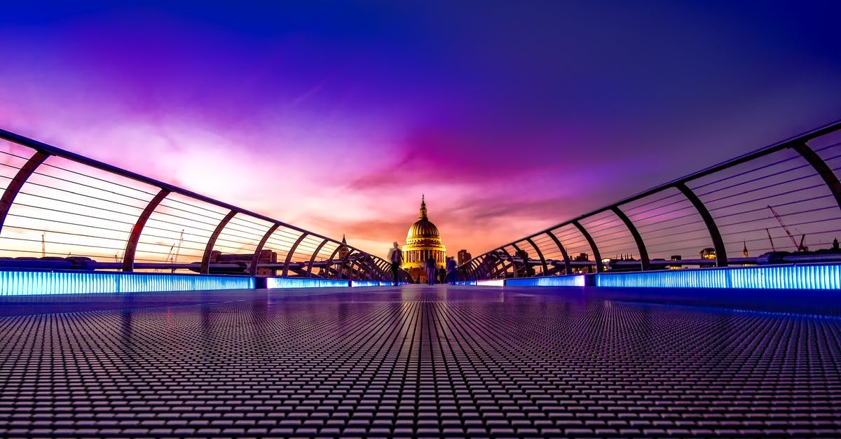 Connecting flight in London LHR to USA - Purple Foot Bridge