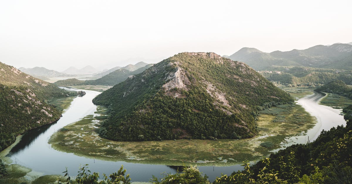 Crossing the Skadar Lake by boat or bicycle - Magnificient landscape of Skadar lake