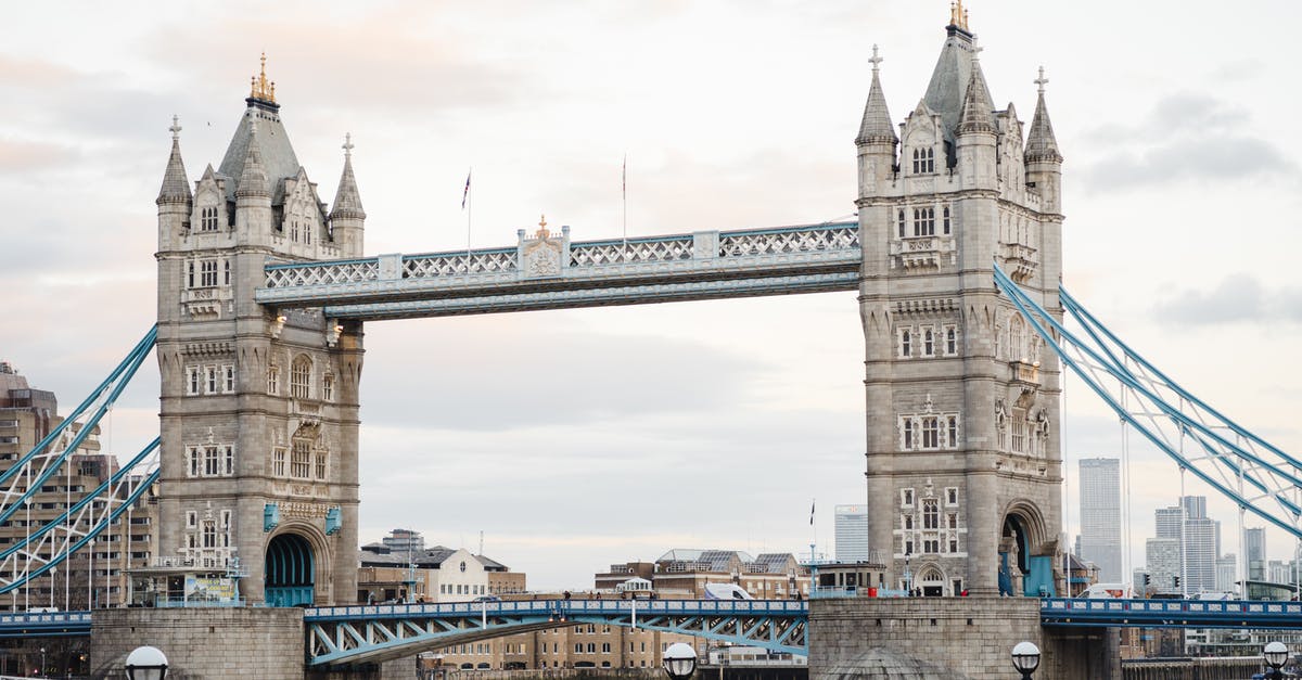 Determining if a location is in the London Congestion Charge Zone - Tower bridge crossing Thames river