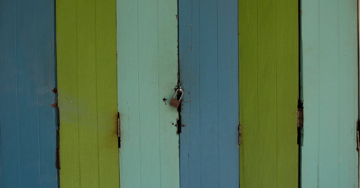 Disable TSA lock allowed? - Free stock photo of barn, dirty, door