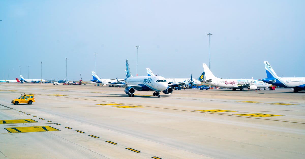 Do airlines reuse in-flight blankets? - Airplanes at the Airport