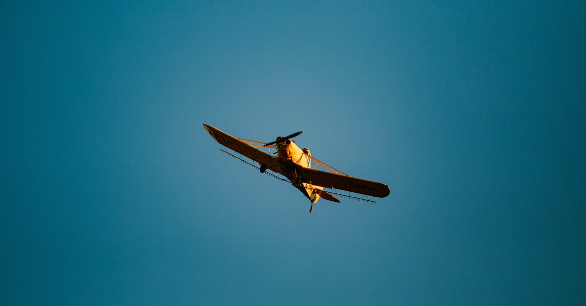 Drive to US, fly from there to Hawaii without passport? - Small airplane flying in blue sky