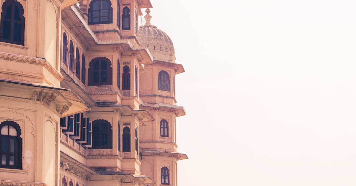 Eating on the Palace on Wheels, in Rajasthan, India if I have dietary restrictions - White Building