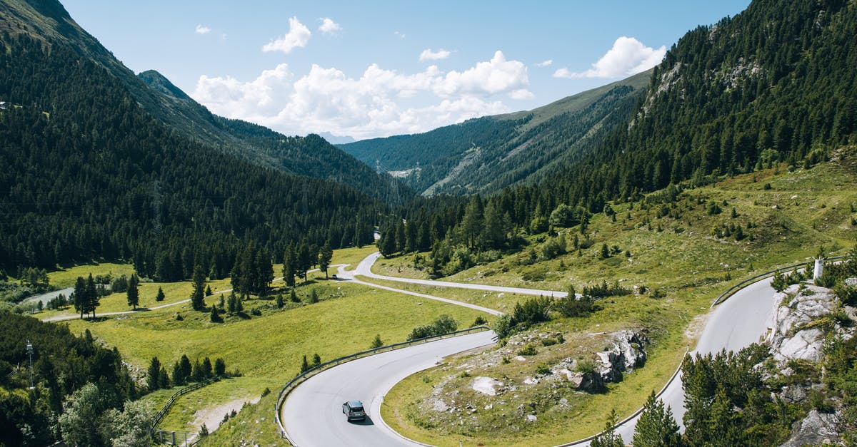 From Italy to Austria during winter, by car - Gray Road and Green Mountains