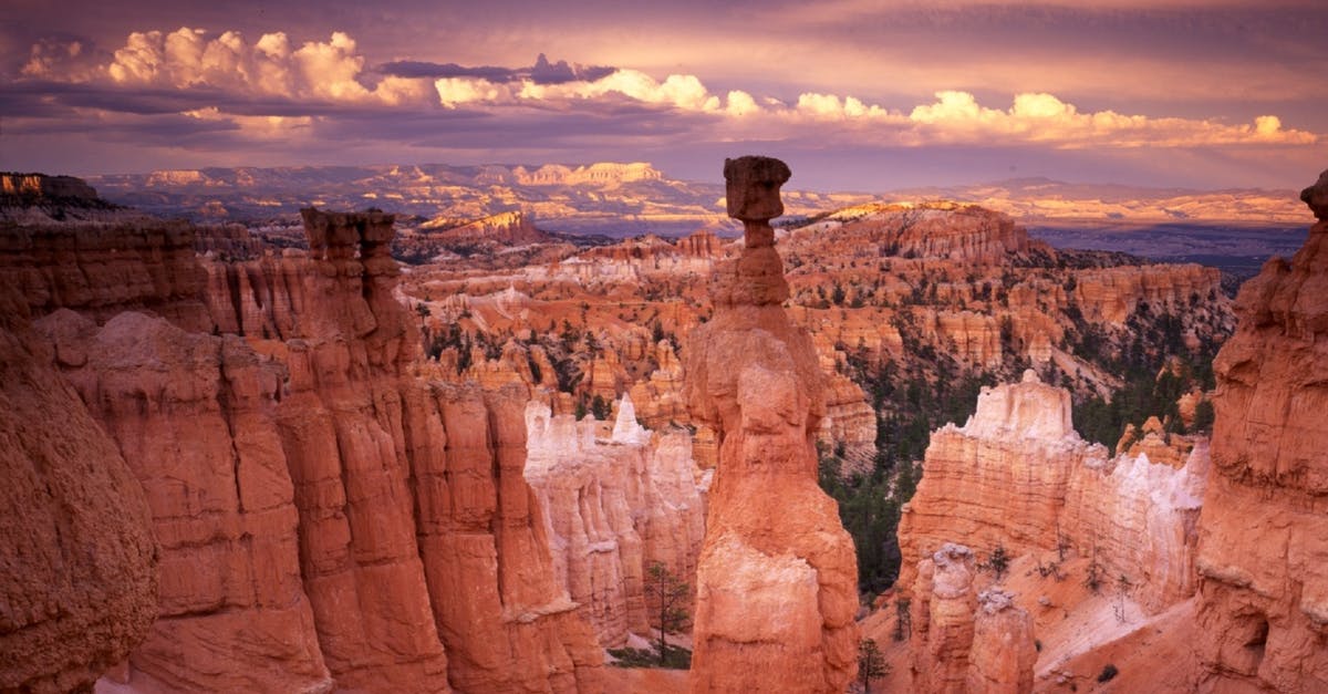 Getting around and parking in Bryce Canyon when the shuttle is not operating - Grand Canyon during Golden Hour