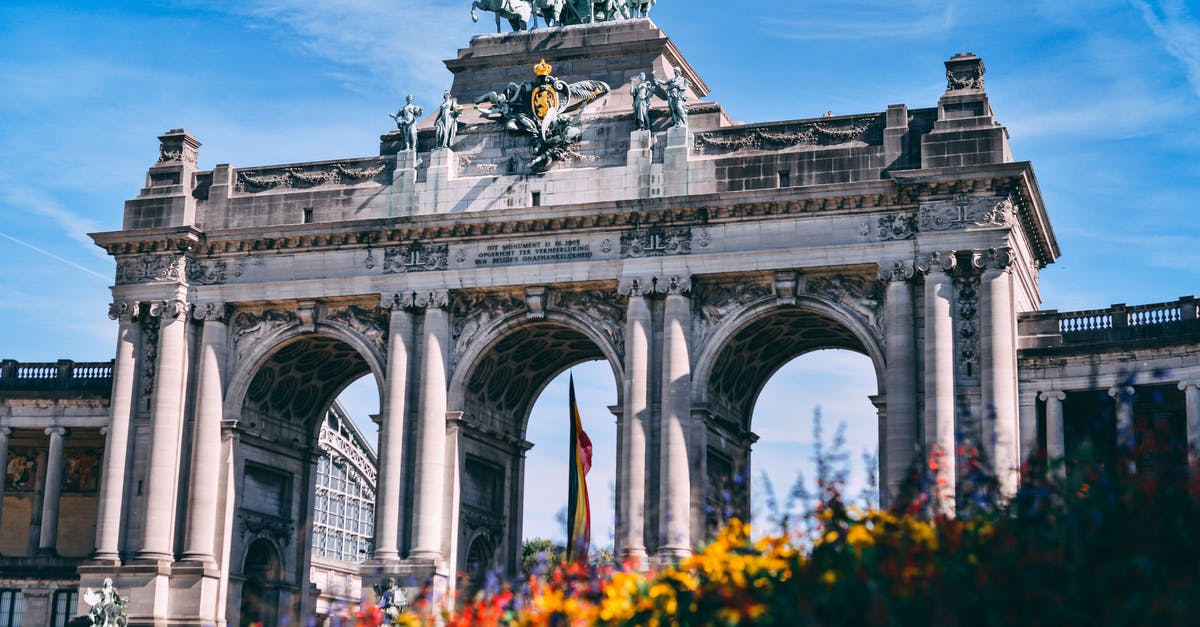 Getting between Brussels Midi station and Brussels Airport? - Photo of Parc du Cinquantenaire