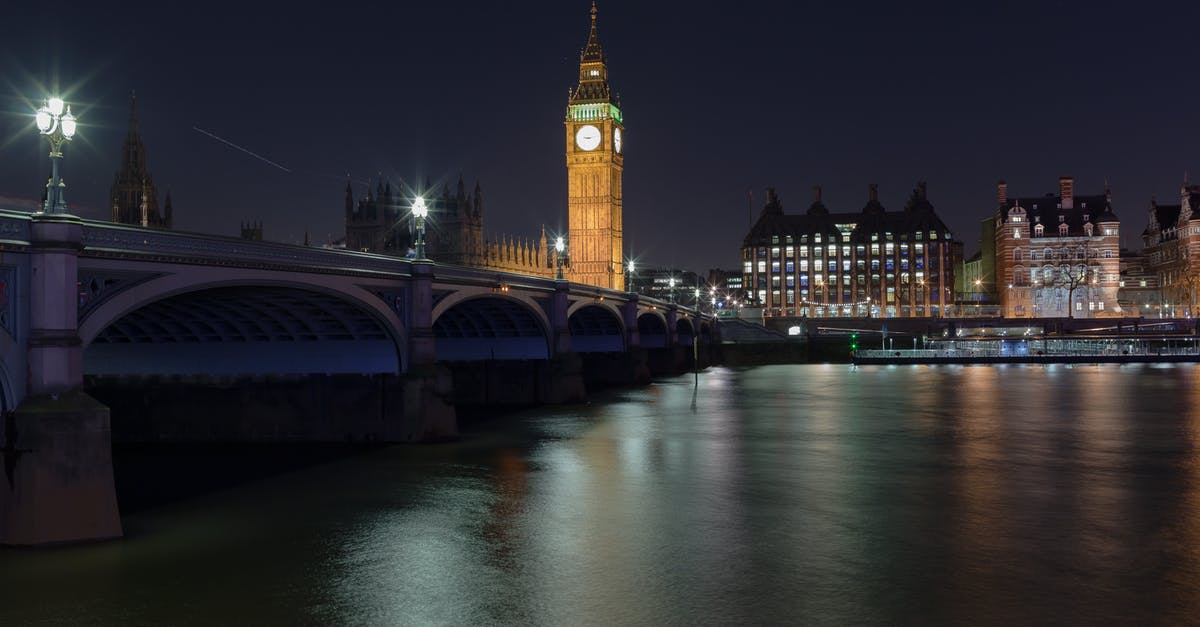 How do I calculate the required time between London Terminals? - Elizabeth Tower, London