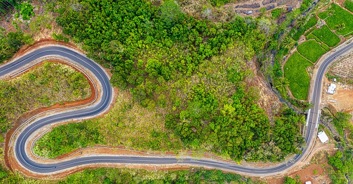 How long does it take to travel from Bangalore to Hampi? - A Zigzagging Road In A Mountain