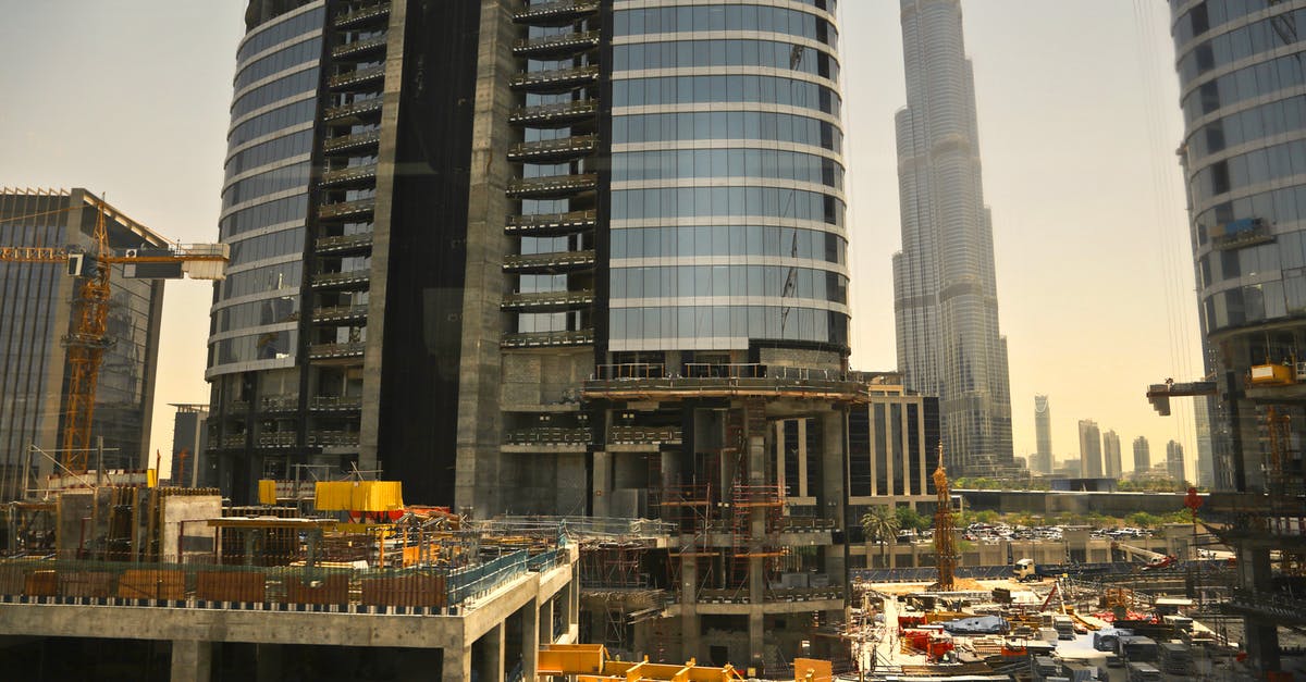 How many laptops a visitor can take out of US to Dubai on Emirates flight? - High Rise Buildings Under Construction in Dubai