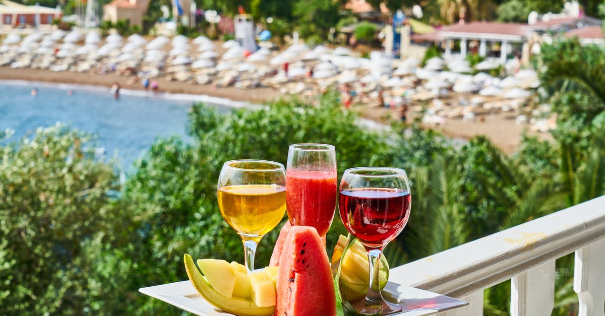 How to get the best room in a hotel? [closed] - Filled Drinking Glasses in Tray