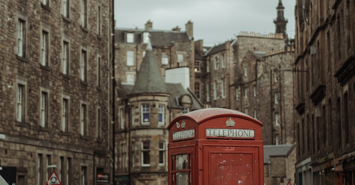 How to visit Edinburgh during a layover at Edinburgh Airport? - Red Telephone Booth