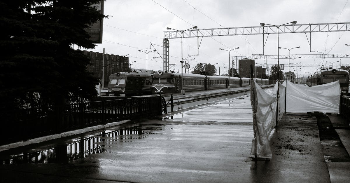 Identification on German trains - Trains in Station