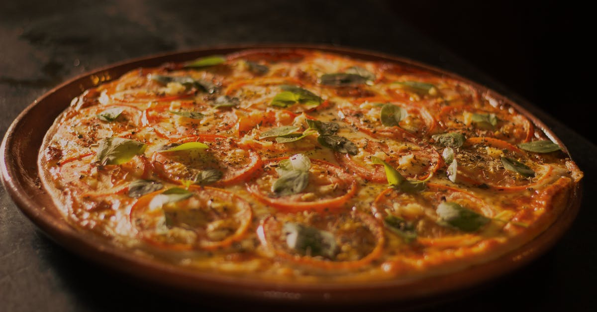 insider restaurant tip for traditional cuisine in Vienna [closed] - Pizza With Red Pepper and Cheese