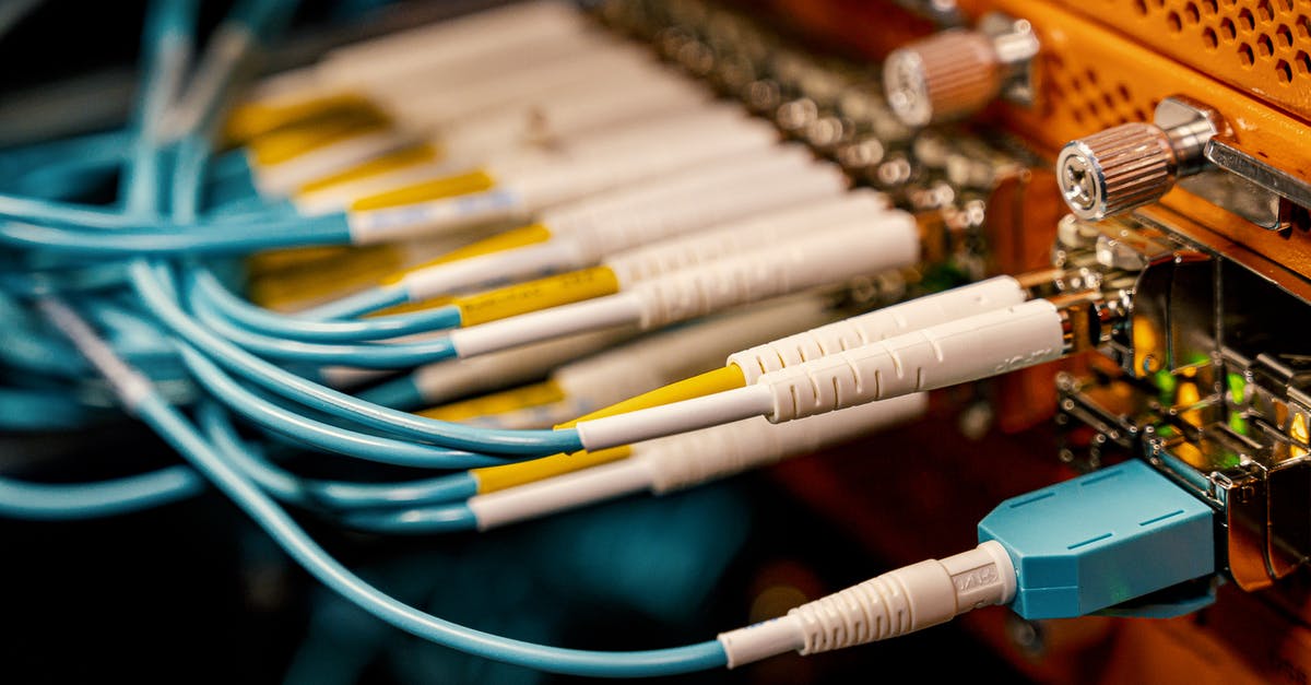 Is it possible to switch terminals at Charles de Gaulle? - Fiber optic switch with bright connectors in studio