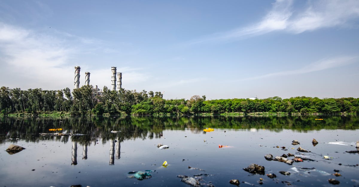 Is Saudia New York City-New Delhi flight ok? - Garbage on Body of Water