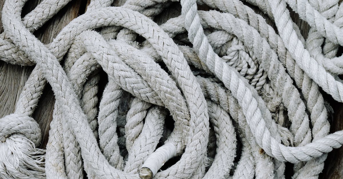 Is there a ship of the line that I can sail on from Britain? - Rope placed on wooden surface
