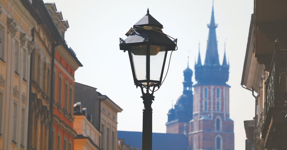 Is this path in Krakow, Poland drivable? - Light Post