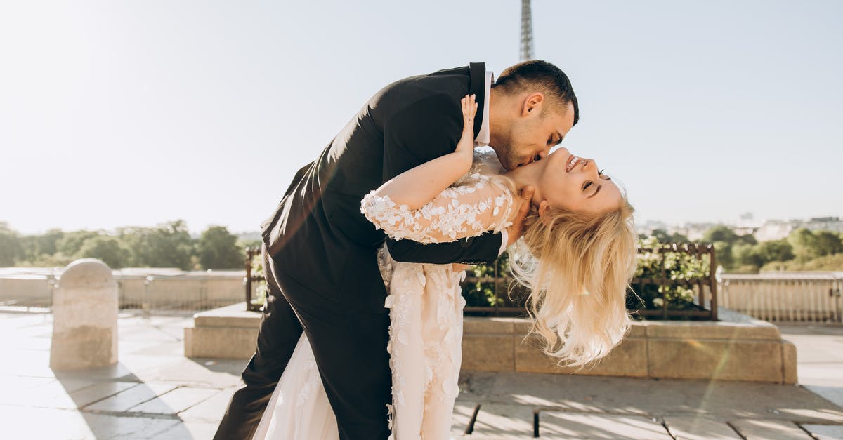 Least stressful method of travelling around Paris - Groom Kissing Bride Neck