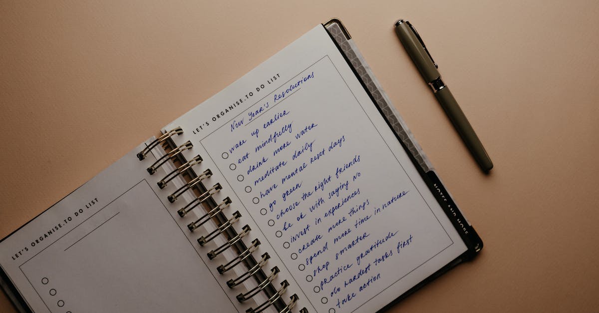 List of holidays for Île-de-France weekend/holiday pass? - Black Pen on White Notebook