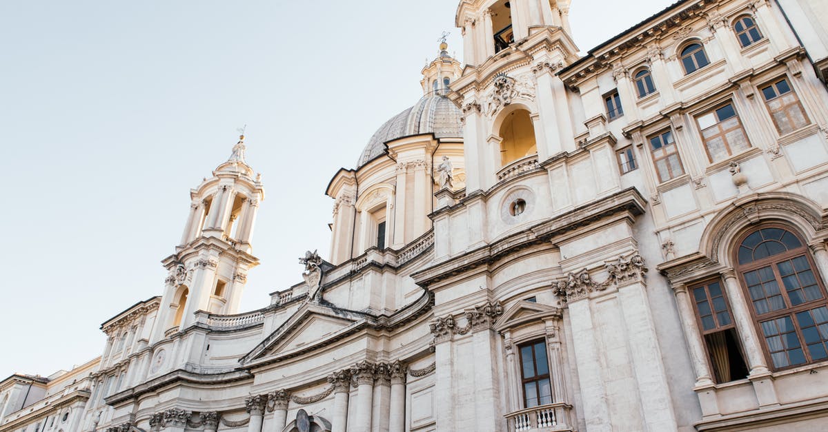 List with events in Rome - White Concrete Building Under White Sky