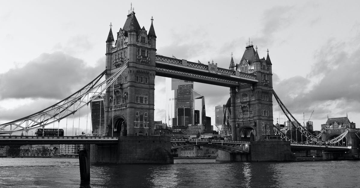 London cycle hire without chip-and-pin - Grayscale Photo of Bridge over River