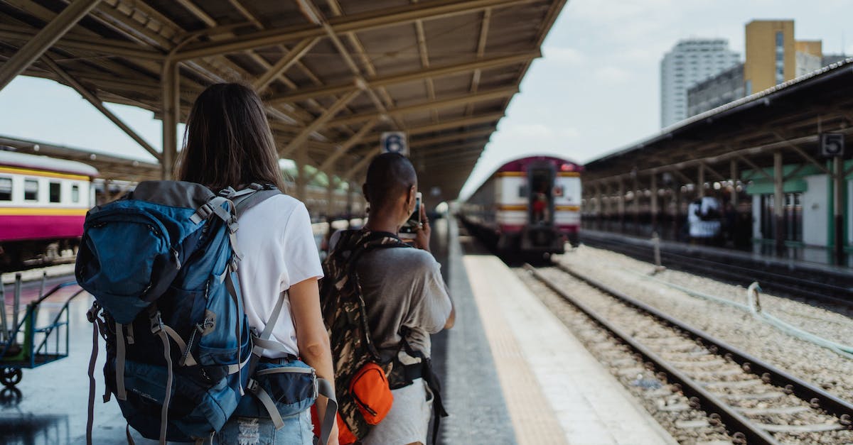 Luggage limit in trains in West Europe? - Backpackers on Railway Station