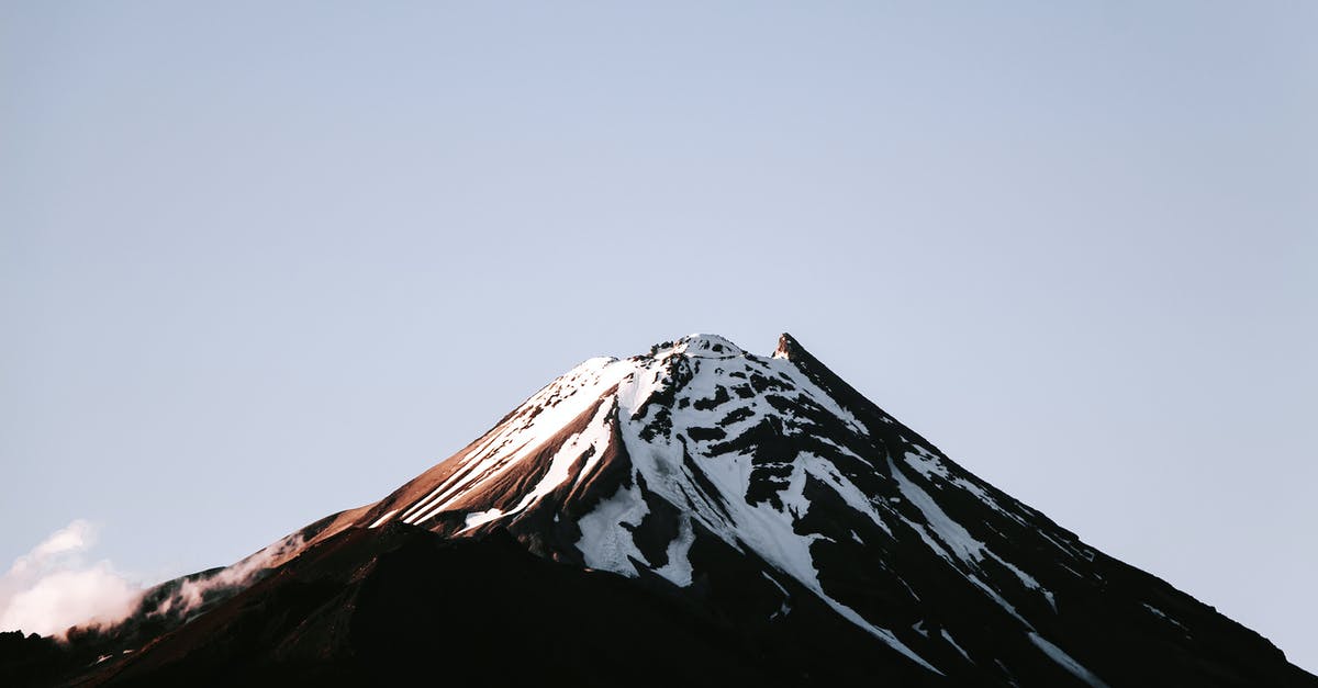 Questions regarding Layover in Vancouver as a New Zealander/Taiwanese - Brown and White Mountain