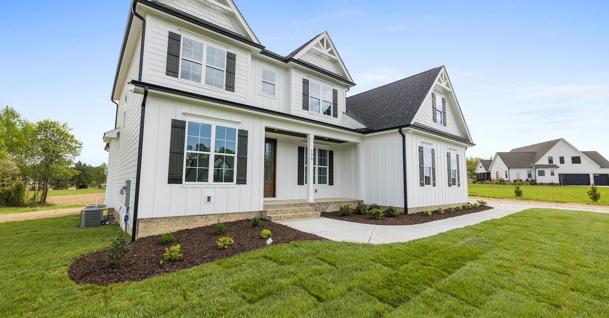 Residence has changed - Must I re-apply for ESTA? - Free stock photo of architecture, class, driveway