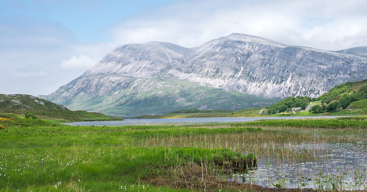 Scotland Buspass or Railpass - Arkle Mountain in Sutherland, Scotland 