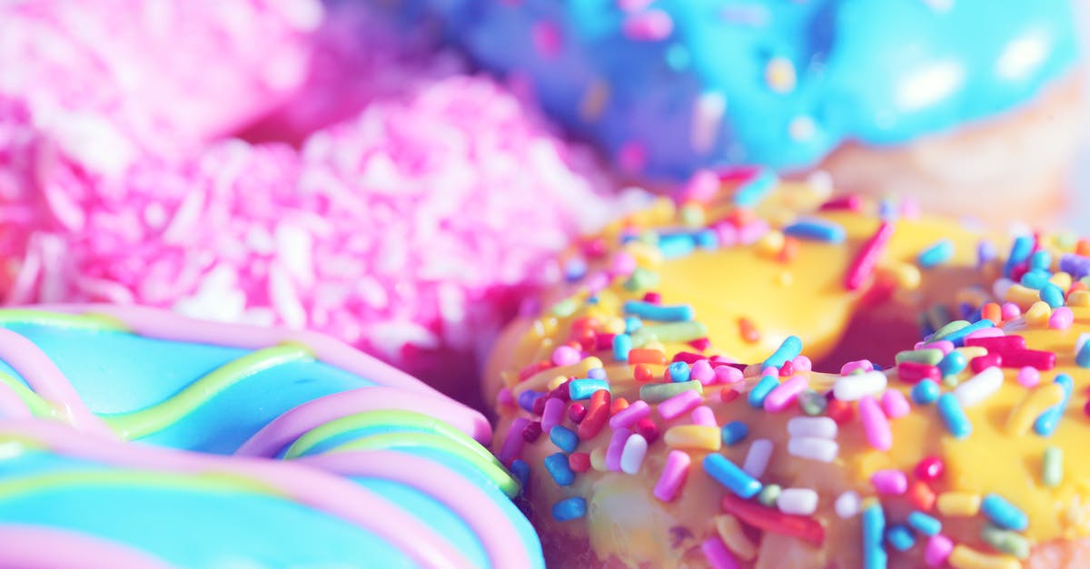 Sweet Egyptian bread? - Closeup Photo of Doughnuts