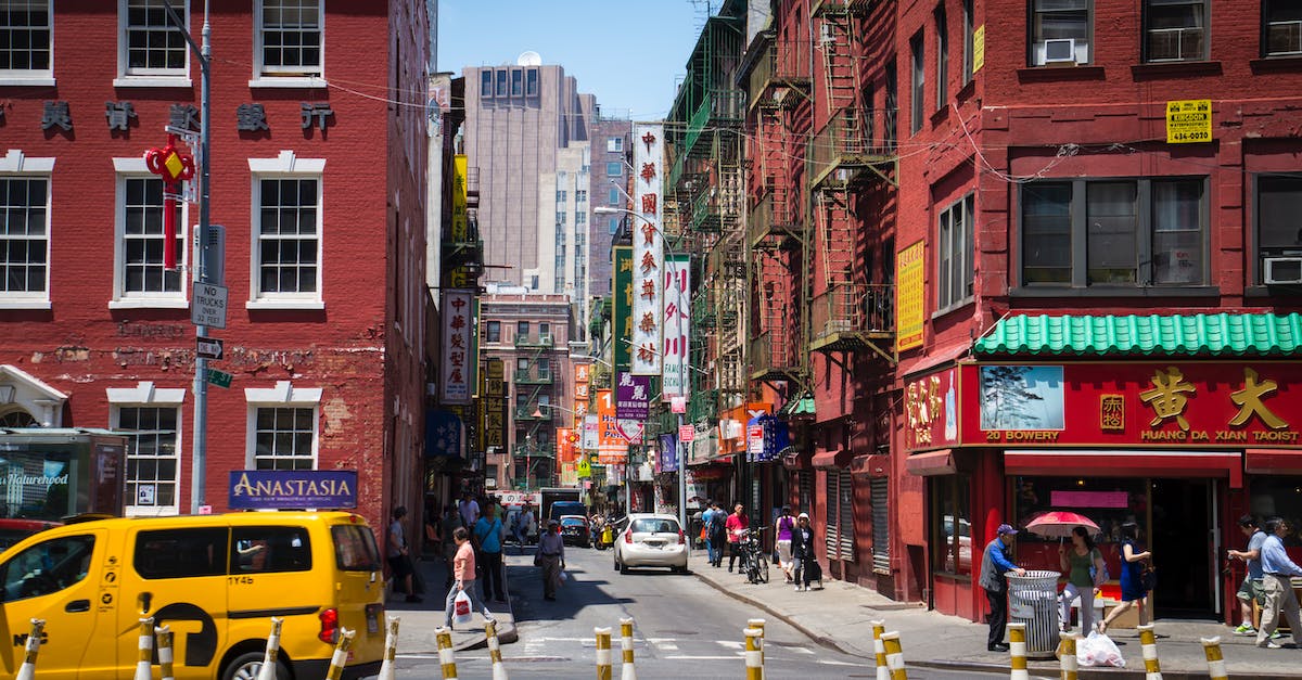 Tipping in NYC restaurants - China Town in New York City