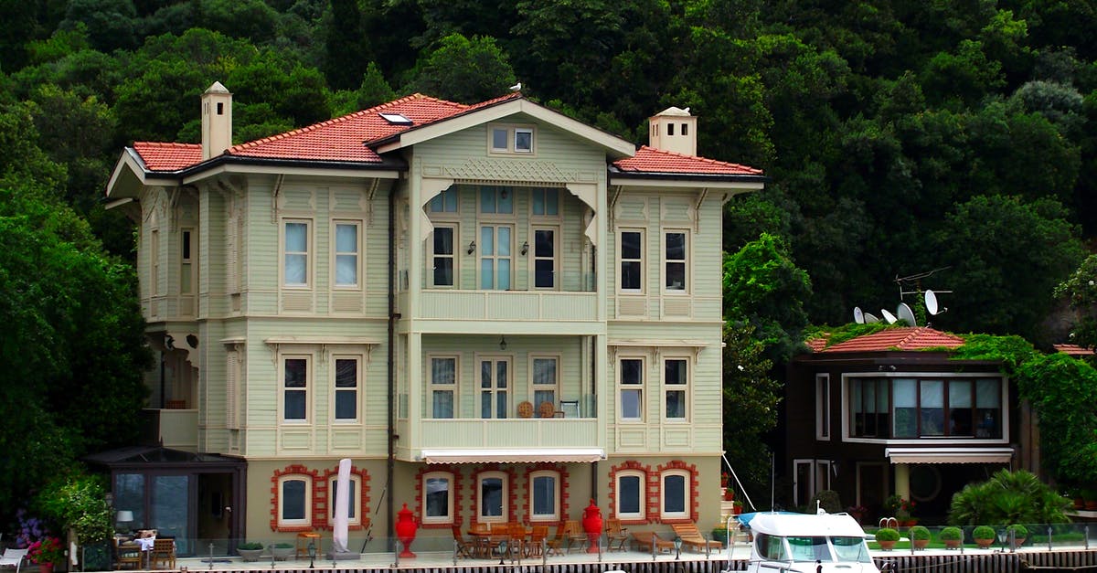 Transit hotel and visa at Istanbul - White Wooden House Close to the Waterfront