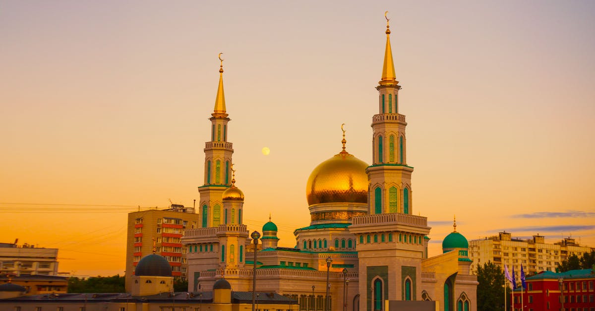 Travelling through Moscow - visa for transit? - Gold Mosque during Sunset