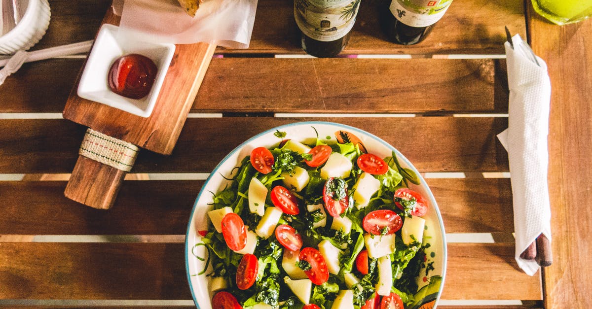 What are my options to get to Montevideo from Buenos Aires? - Healthy vegetable salad with cherry tomatoes and mix leaves