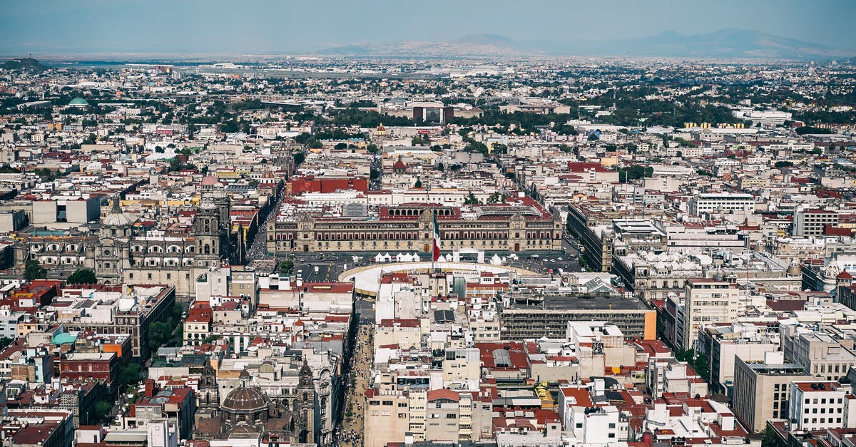 What companies offer through bus tickets from Mexico City to Los Angeles? - Aerial Photography Of City
