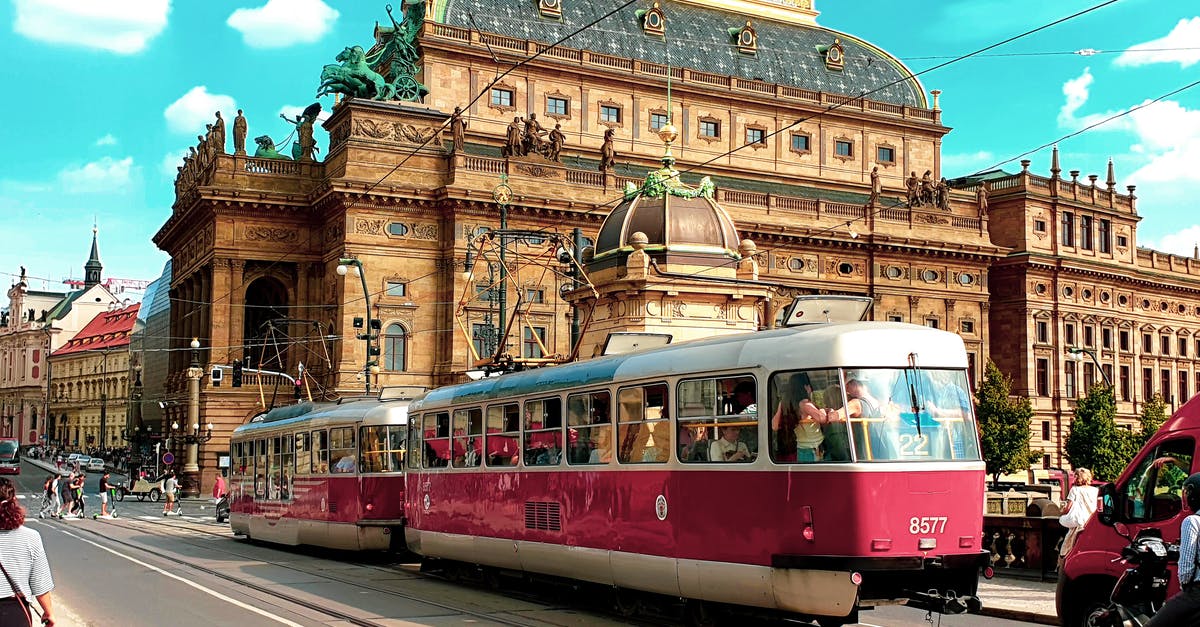 What is the sharpest bend in a tram track? - Maroon and White Tram