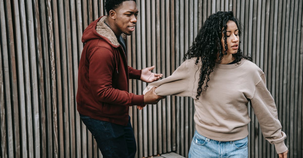 Where does the Tokaido Shinkansen stop in Tokyo? - Aggressive black man grabbing offended ethnic woman