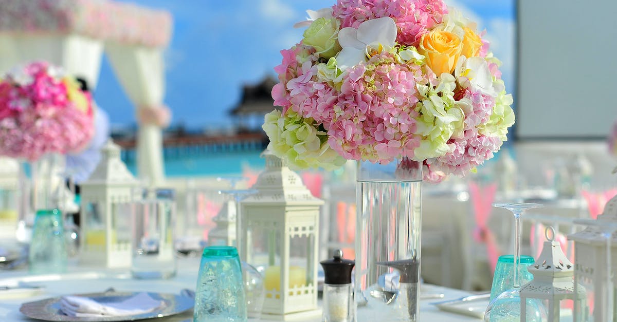 Where on Vancouver Island was this photo taken? - Flowers in Glass Vase