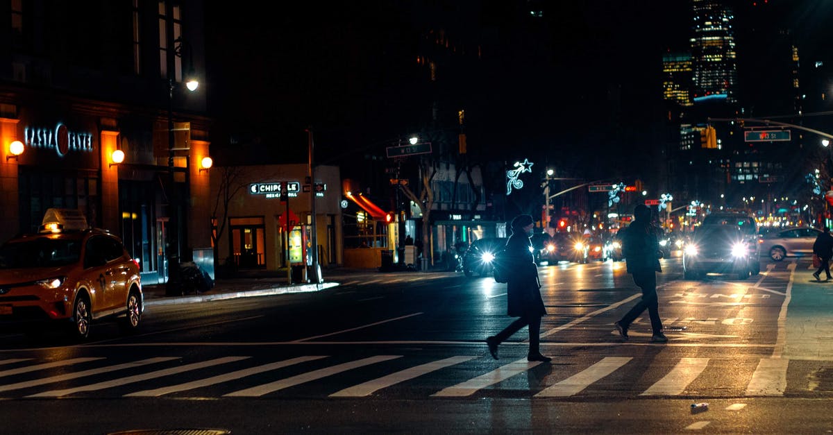 Will nights be cold along the route from Perth to Melbourne at the end of November? - Pedestrian crossing busy road in modern city in autumn evening Will nights be cold along the route from Perth to Melbourne at the end of November? - Pedestrian crossing busy road in modern city in autumn evening